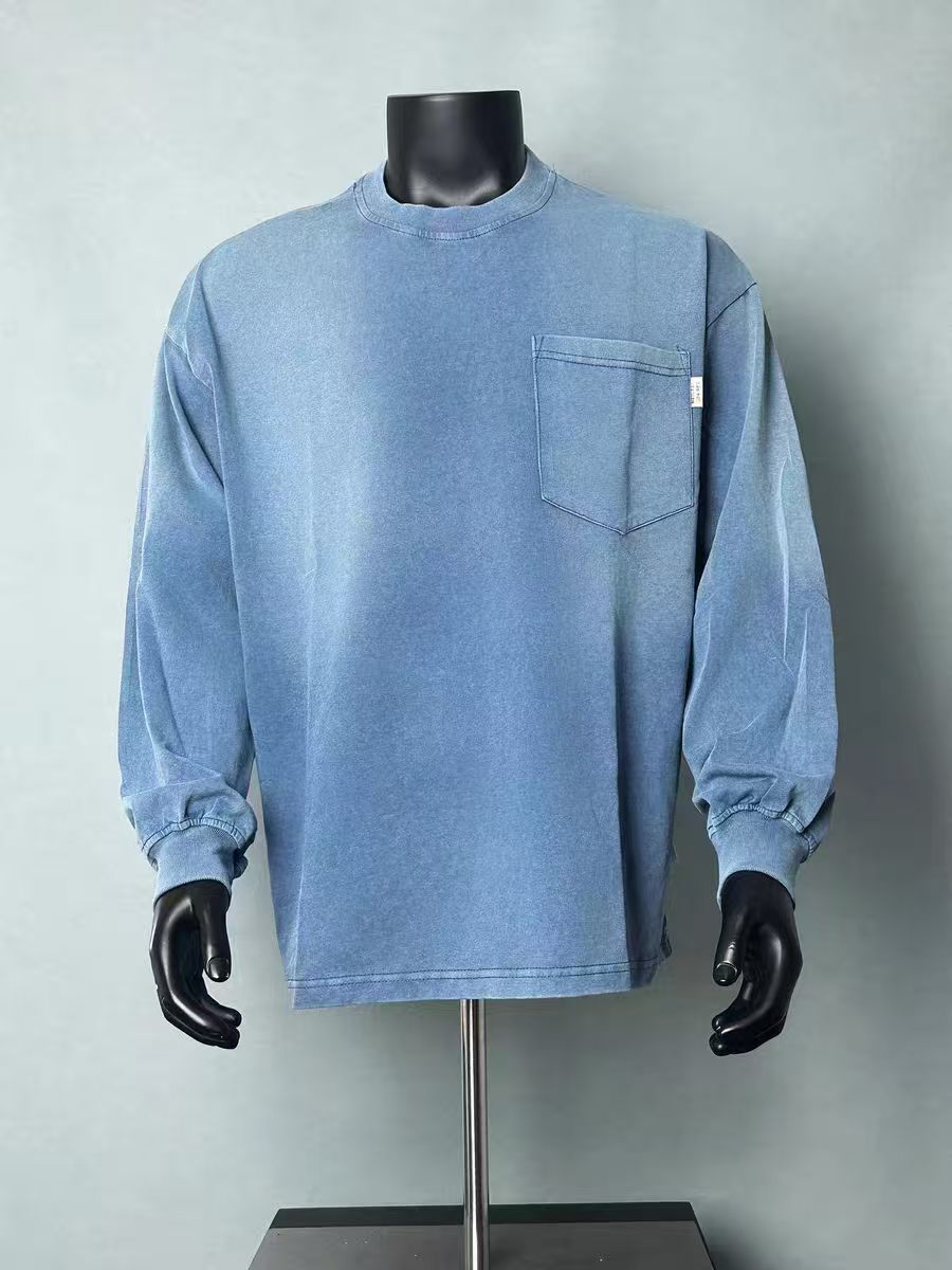 Men's Washed Light Blue Crew Neck Long Sleeve T-Shirt with Chest Pocket, Loose Vintage Casual Pocket Top